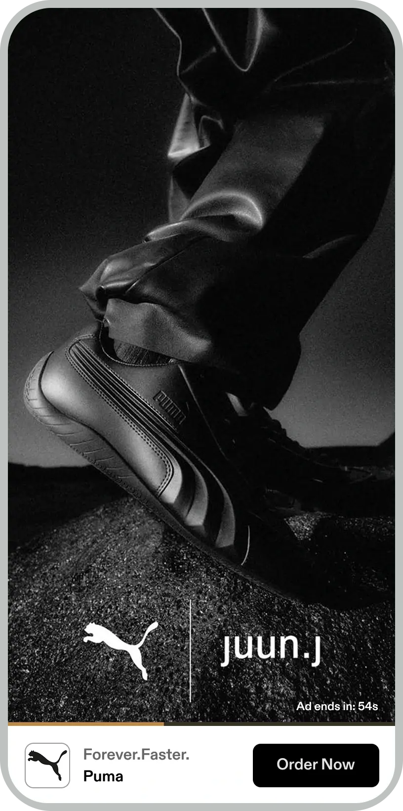 Interstitial Ad format